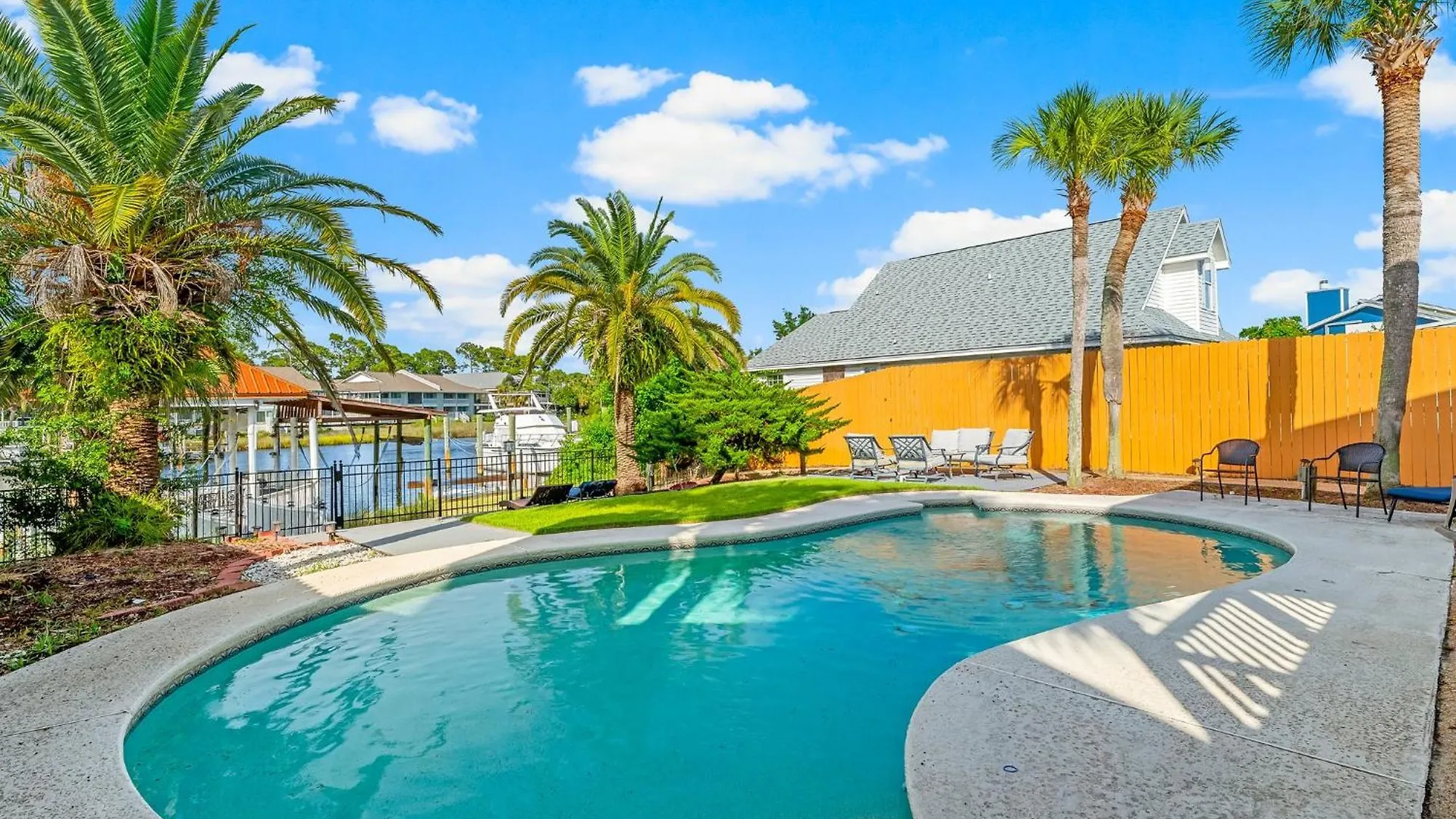 Tranquil Lagoon Beach House! Pool And Beach Nearby! By Dolce Vita Getaways! Panama City Beach 0*,  USA