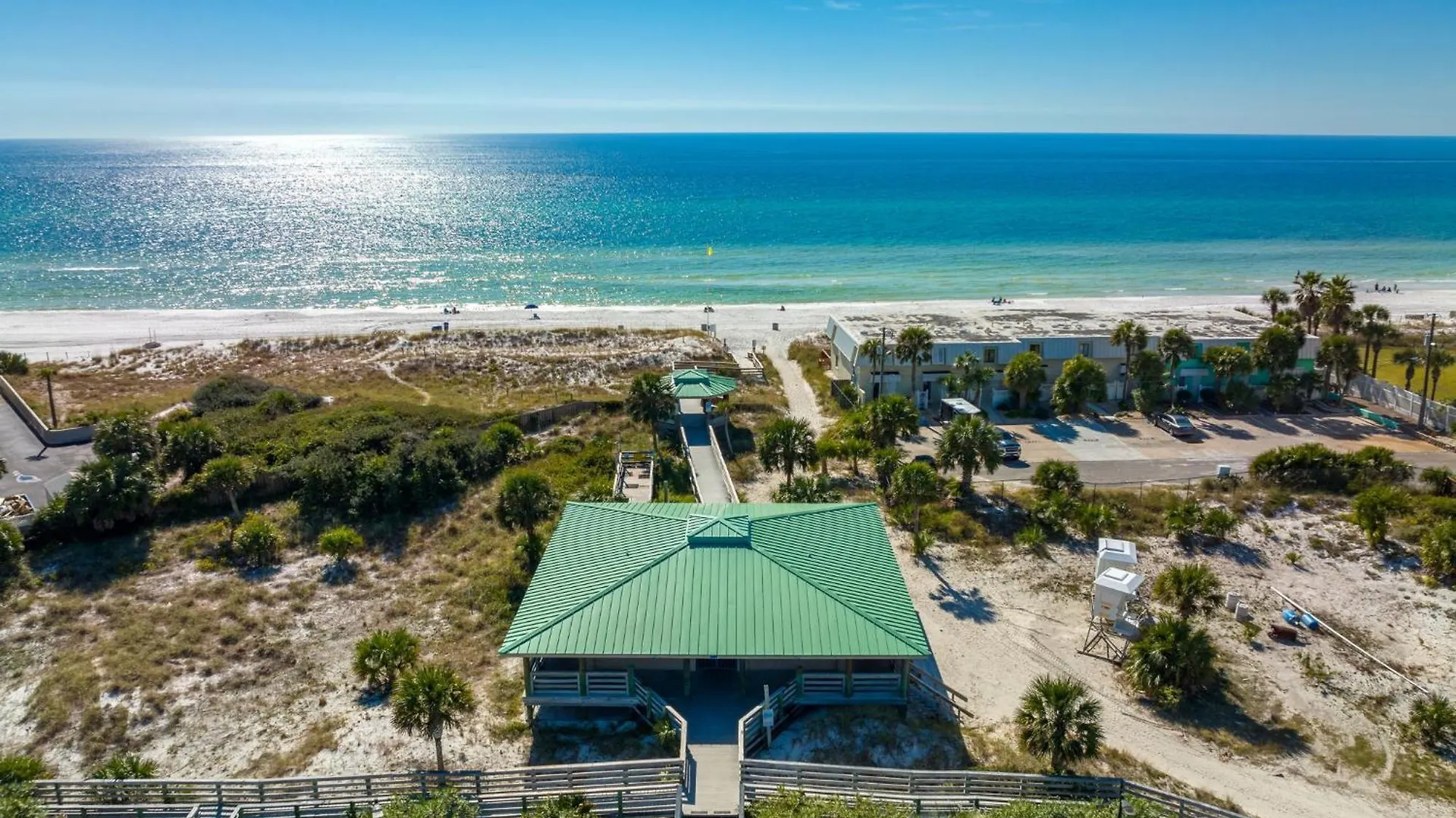 Tranquil Lagoon Beach House! Pool And Beach Nearby! By Dolce Vita Getaways! Panama City Beach Semesterbostad