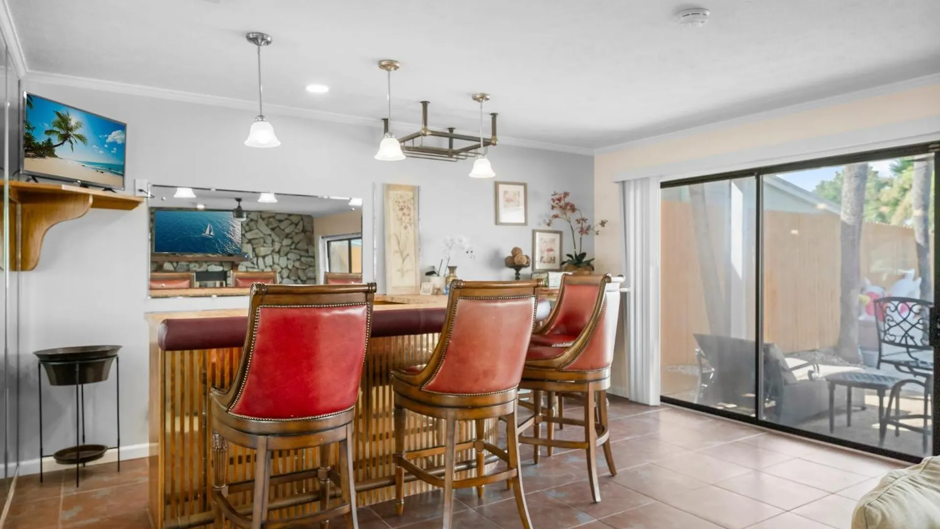 Tranquil Lagoon Beach House! Pool And Beach Nearby! By Dolce Vita Getaways! Panama City Beach Semesterbostad