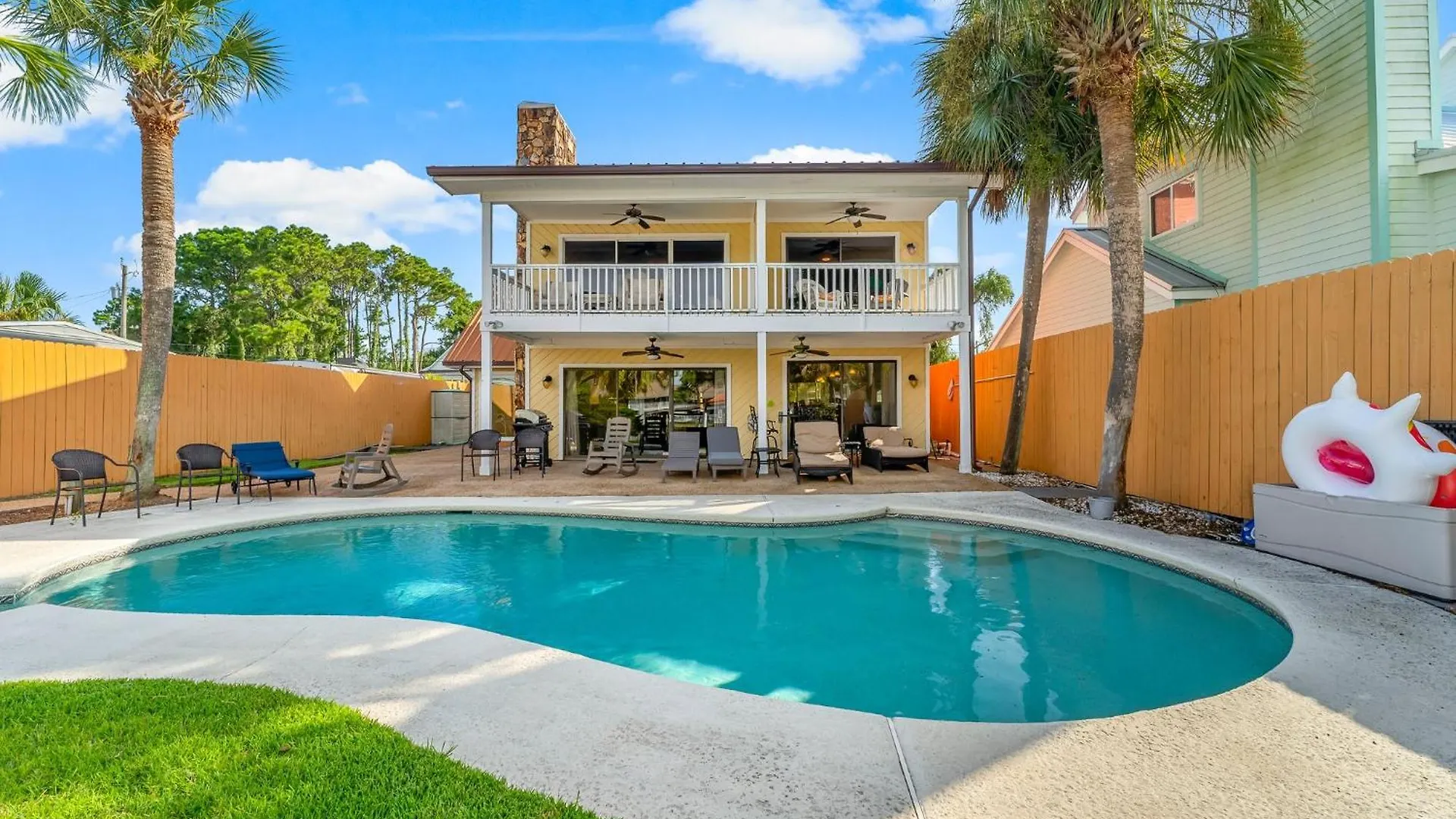 Tranquil Lagoon Beach House! Pool And Beach Nearby! By Dolce Vita Getaways! location