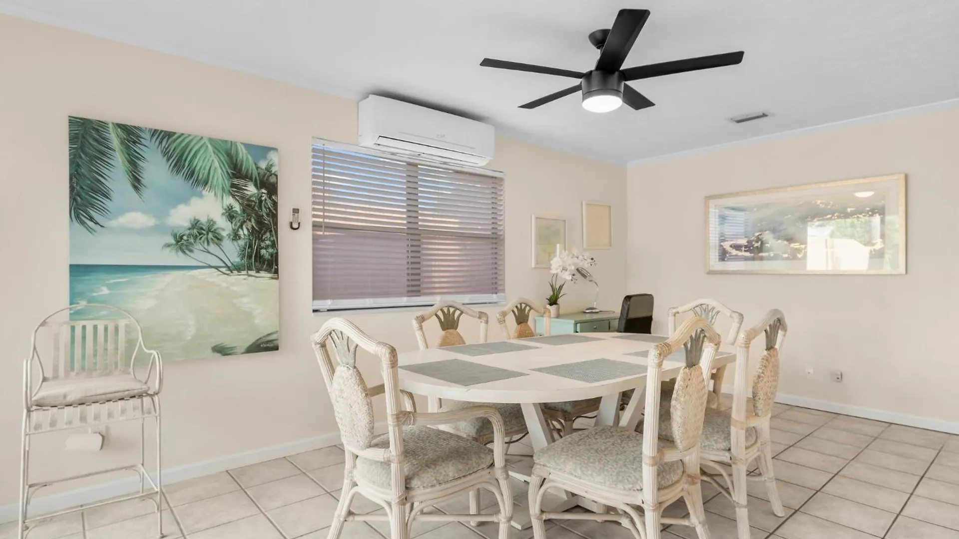 Tranquil Lagoon Beach House! Pool And Beach Nearby! By Dolce Vita Getaways! Panama City Beach